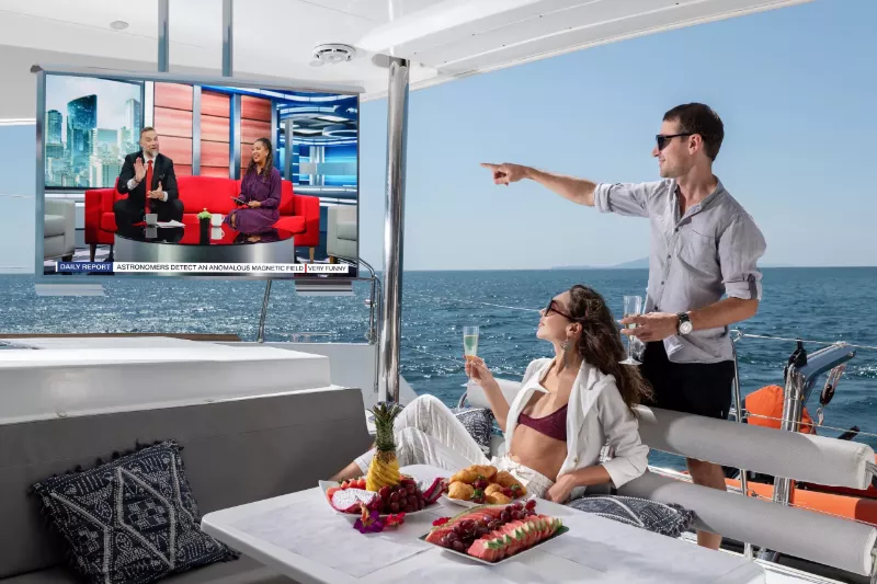 Cosmos Marine Outdoor TV